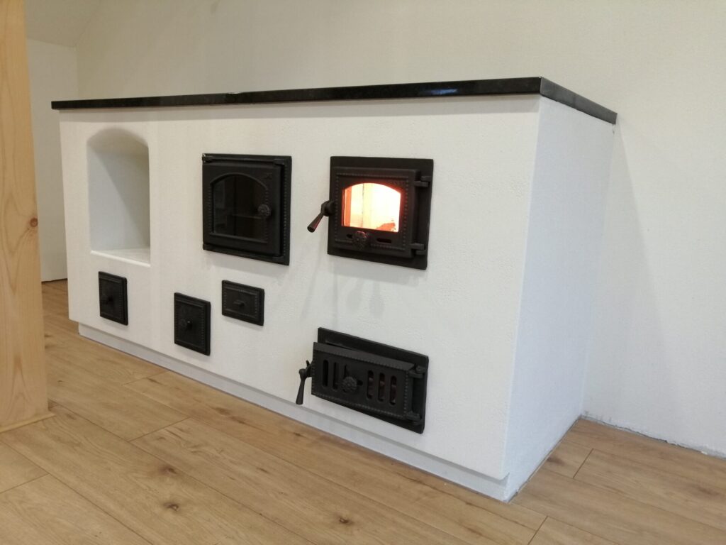 Graniidist tasapinnaga pliit